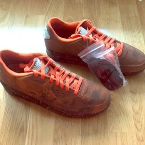Air Max 90 BP QS (Mars Stone/Magma Orange)